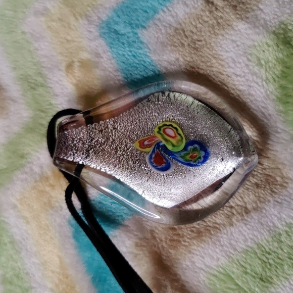 18. My SeeSeeMade in Italy Murano Glass Necklace on Leather Cord - Picture 1 of 4